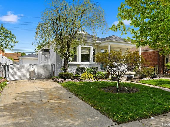 2nd image of 1501 13th St