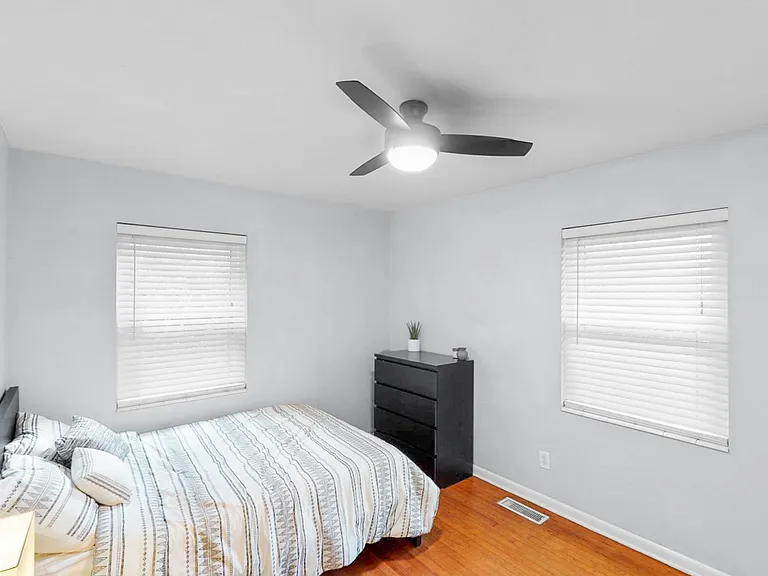 1306 Francisco Dr — Photo 19