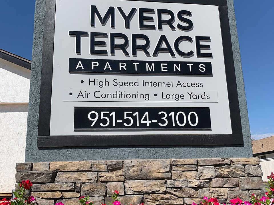 1st image of 24196 Myers Ave #8