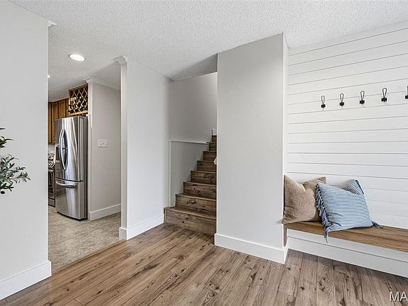 2nd image of 5011 Snowberry St