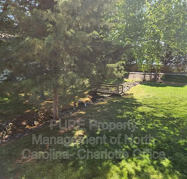 7510 Woods Ln #30 — Photo 27