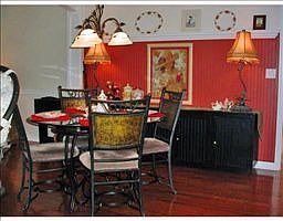 5th image of 500 Oakhill Ct