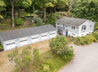 156 School St, Norwich, CT 06360