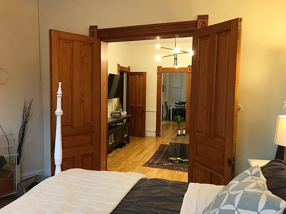 2nd image of 1434 W Chicago Ave #2