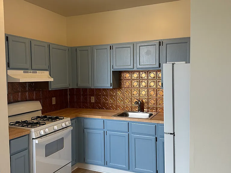 1516 Brighton Pl #2 — Photo 10