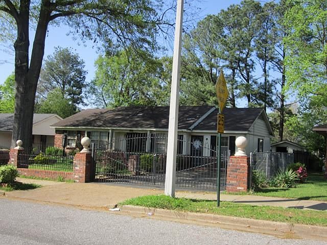 2nd image of 4296 Almo Ave