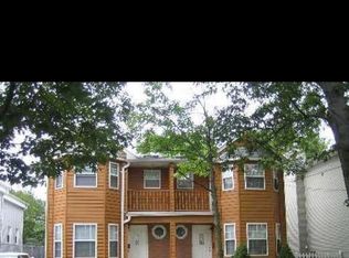 67 Sagamore Hill Dr #2, Port Washington, NY 11050