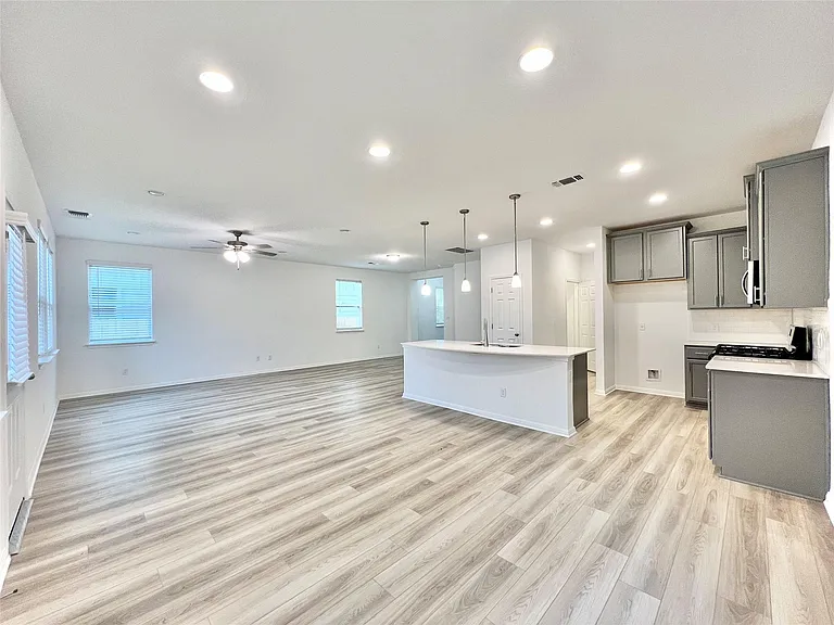 3200 College Park Dr #131 — Photo 7