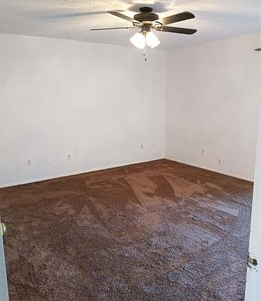 5th image of 4011 W Illinois Ave