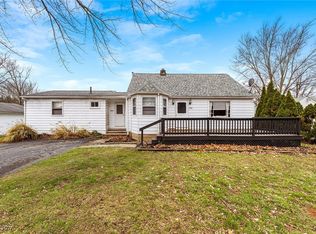 4556 Fishcreek Rd, Stow, OH 44224