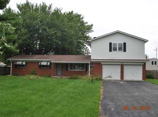 2056 E Kelley Rd, Frankfort, IN 46041