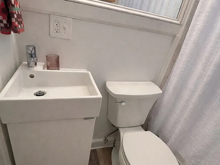 Upstairs bathroom