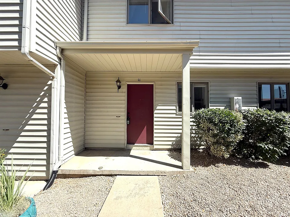 1230 Stetson Rd #11