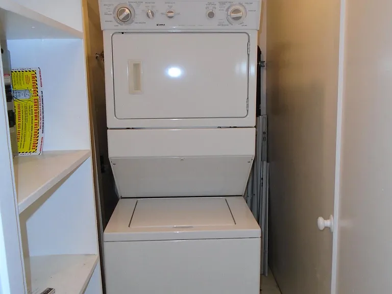 905 Dwight Way — Photo 12