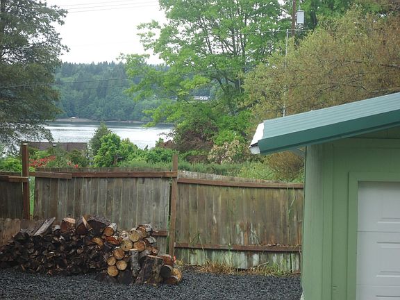 3rd image of 9907 Whitecap Dr NW