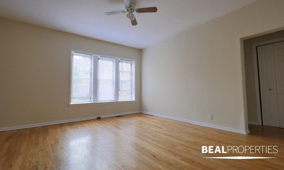 1st image of 624 W Barry Ave #B624-w1