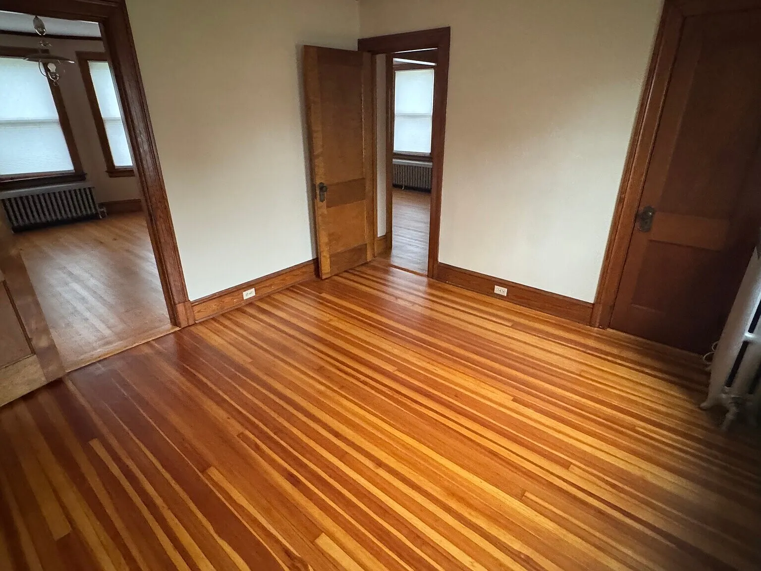 2 bed, 1350 sqft, $1,200 — Photo 3
