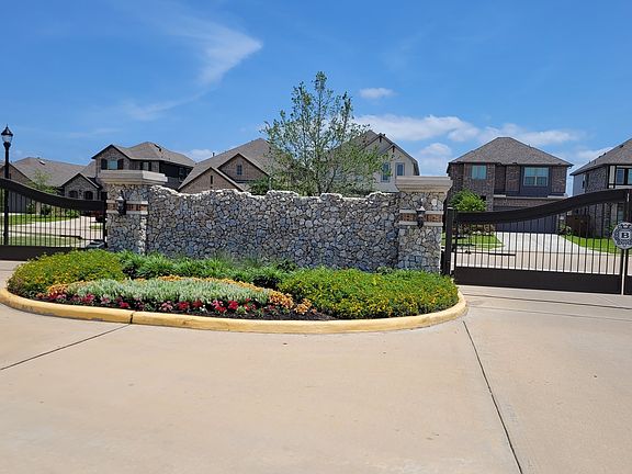 3rd image of 12358 Upper Mar Dr