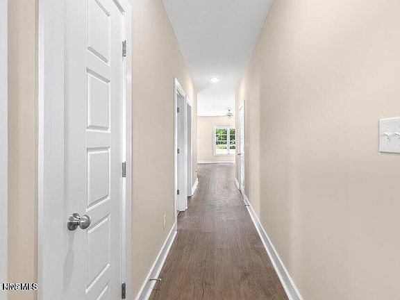 5th image of 314 E Theriault Court