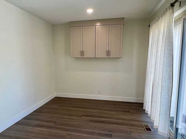 1672 E Marvin Gardens St — Photo 6
