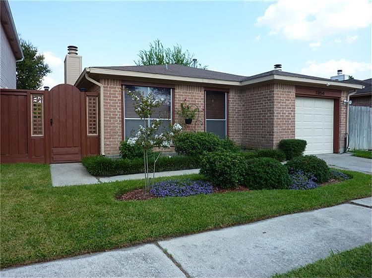 1st image of 7854 Greenedge Dr