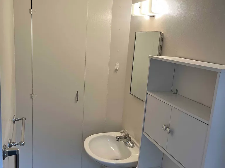 6616 SW Canyon Ln #A — Photo 11