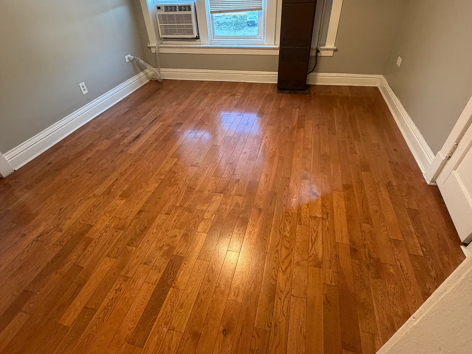 600 Moen Ave — Photo 2