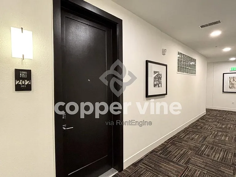 3500 S Corona St #202 — Photo 18