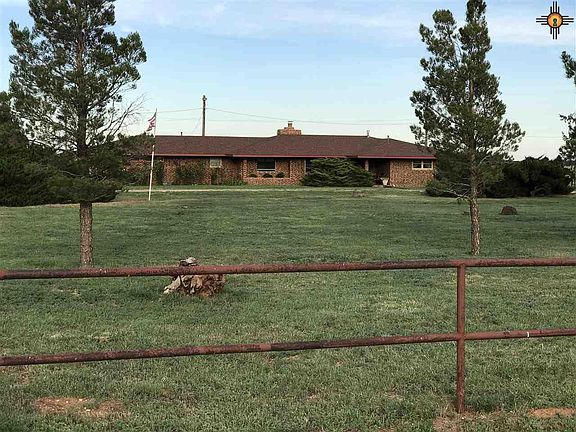 2nd image of 699 County Road K