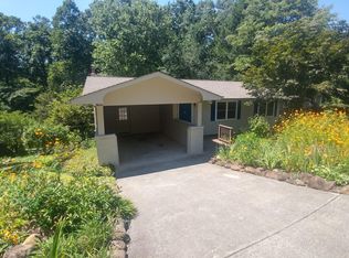 107 Wedgewood Rd, Oak Ridge, TN 37830