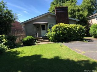 34 Garibaldi Pl, Port Chester, NY 10573