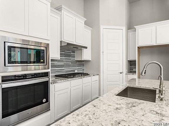 4th image of 176 Burning Star