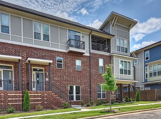 927 Steel House Blvd, Charlotte, NC 28205