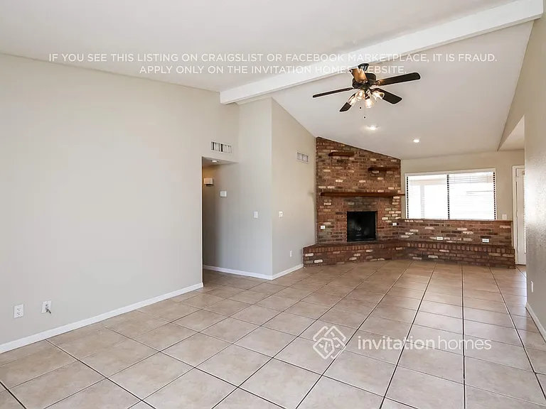 1254 E Indigo St — Photo 5