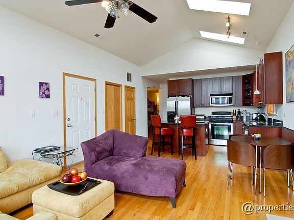 Kitchen/Living Room