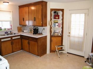 1926 E 290th St, Wickliffe, OH 44092