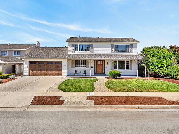 2nd image of 1031 Mount Darwin Dr