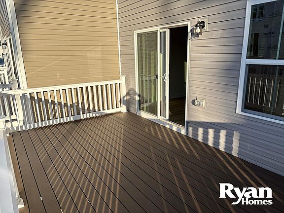 5th image of 4538 Camfield Dr #4539
