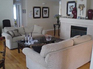 3rd image of 7418 Lincoln Ave #D