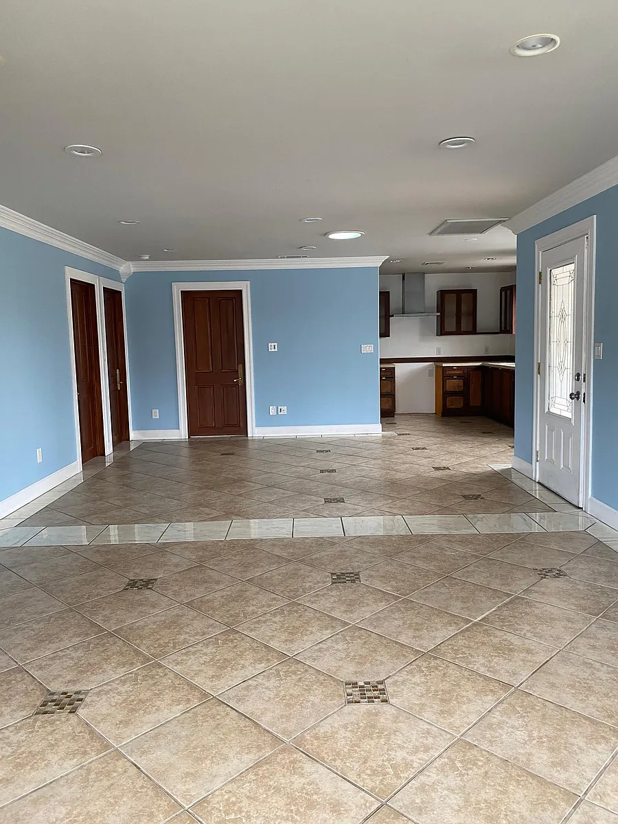 Building Photo - 4541 Saint Elmo Dr