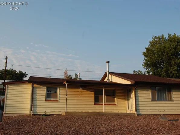 1016 Bentley Dr, Canon City, CO 81212