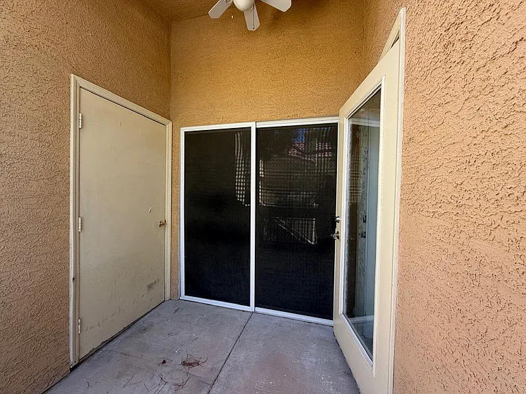 900 Heavenly Hills Ct #204 — Photo 44