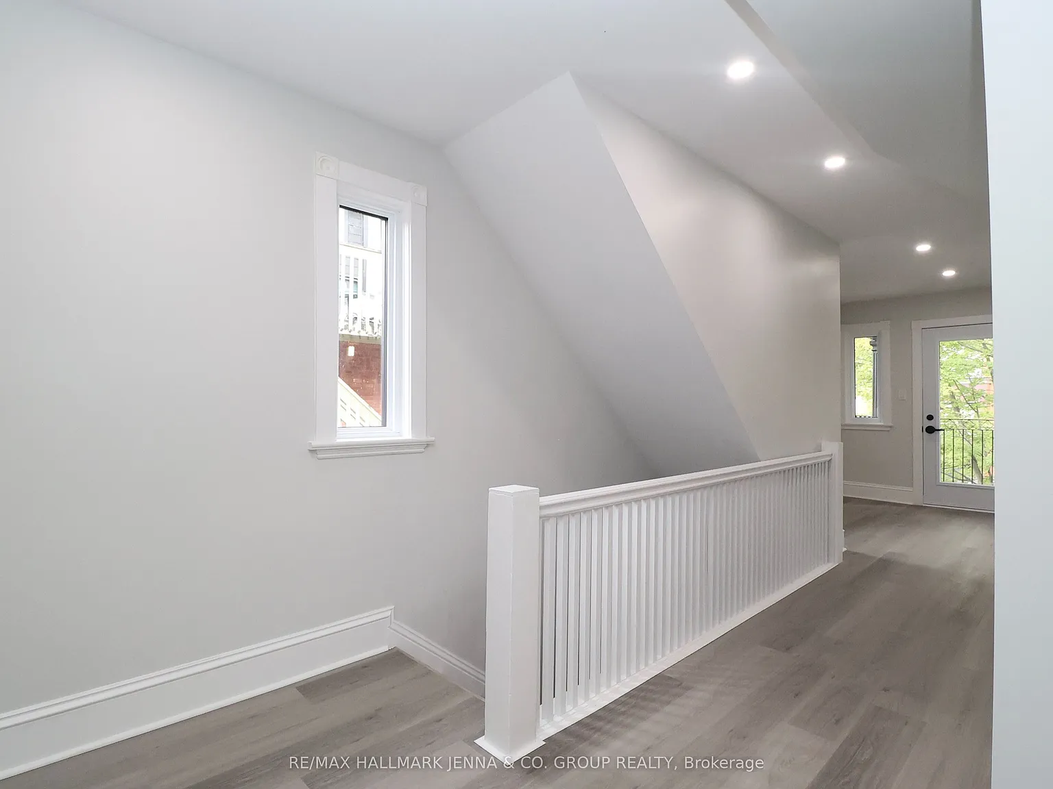 3 bed, $3,600 — Photo 4