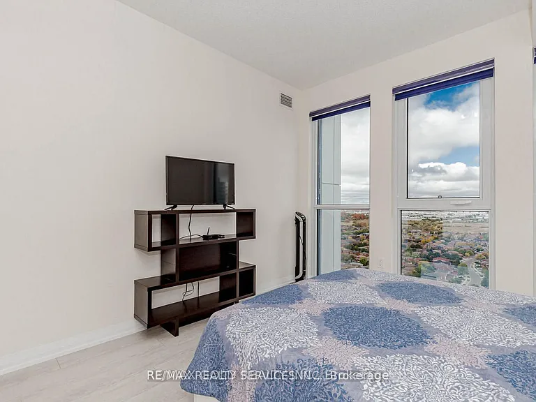 35 Watergarden Dr #2517 — Photo 18
