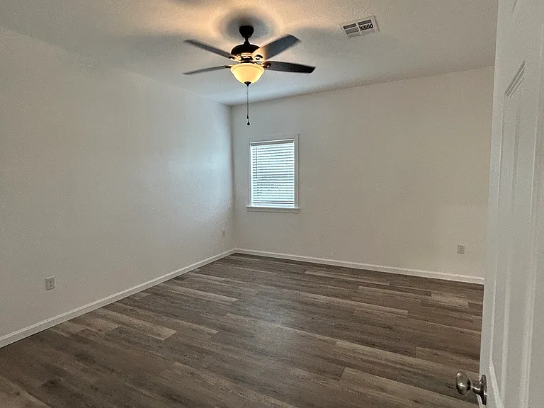 2529 Cardinal Rd #B — Photo 8