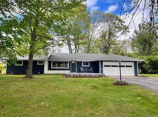 7417 Granada Dr, Fort Wayne, IN 46835