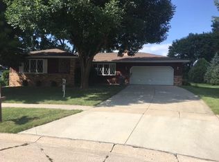 2010 28th Ave, Marion, IA 52302