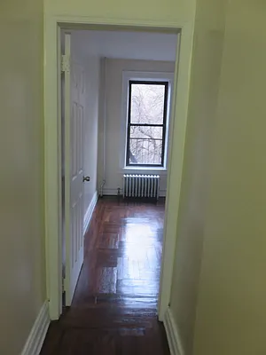 Rented by Space Real Estate | media 11