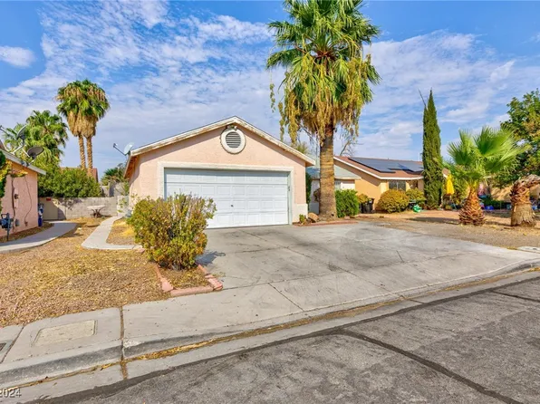 2243 Triumph Hills Dr, North Las Vegas, NV 89032