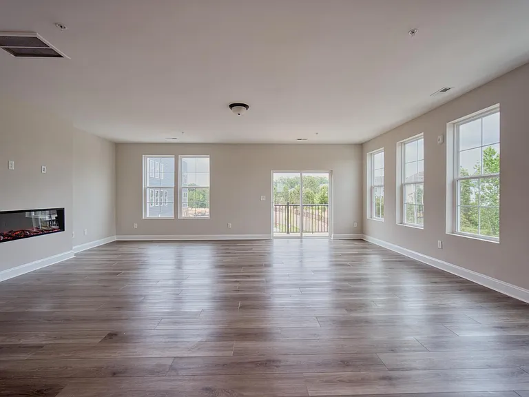 11052 Ligon Mill Rd #200 — Photo 11